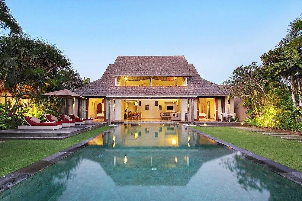 Space Villas Bali Seminyak 0*,