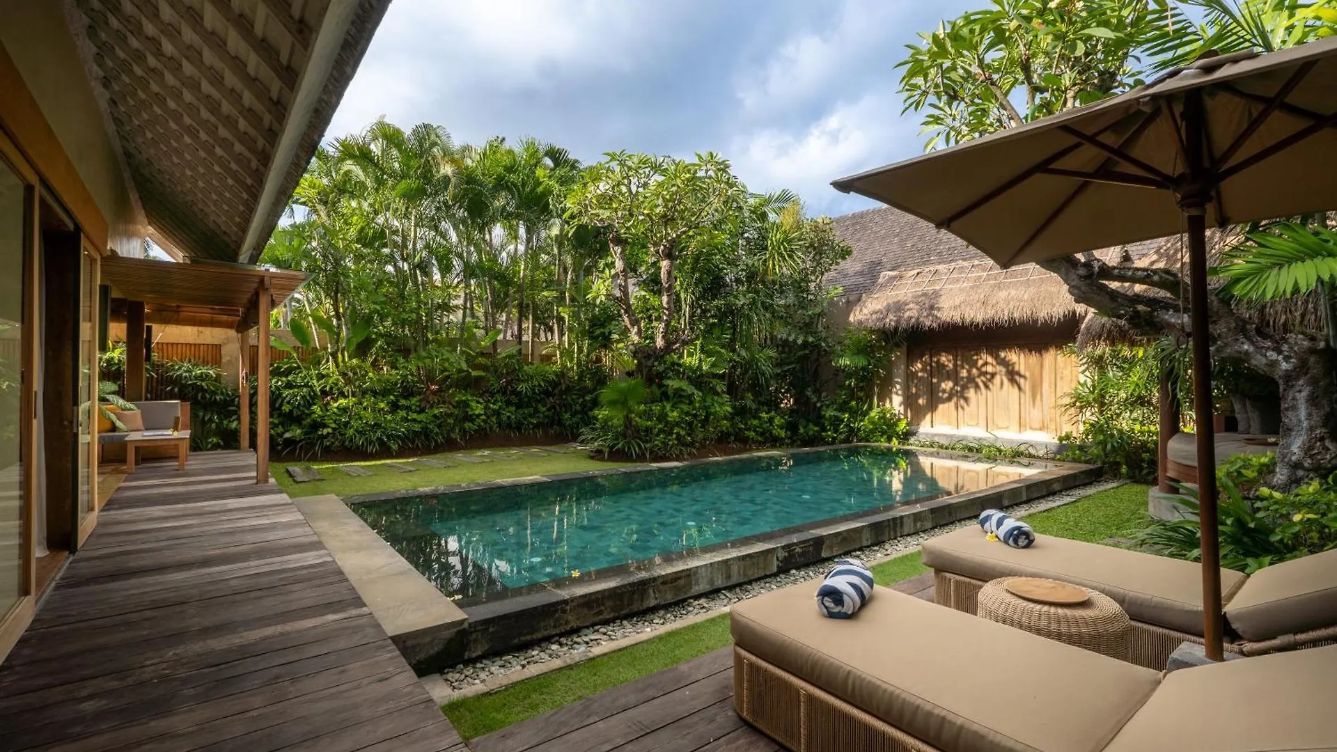 Space Villas Bali Seminyak