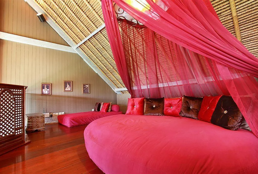 Space Villas Bali Seminyak 0*,  Indonesia